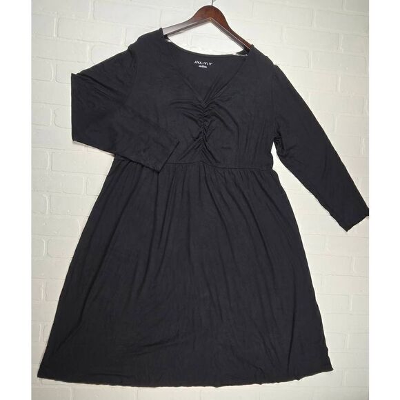 Ava & Viv Black V-Neck Dress 1X - Picture 2 of 5